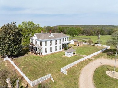 Welcome to the historic Overstreet Estate - where timeless charm - photo 11