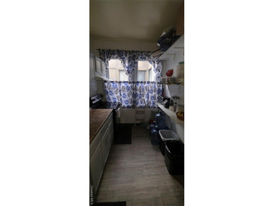 Two story mixed-use property featuring a 1300 sq ft. ground - photo 18