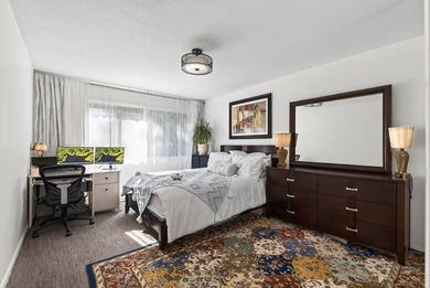 215 Barry Ave S 216 - photo 14
