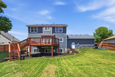 This beautifully updated 2-story home offers 6 spacious bedrooms - photo 8