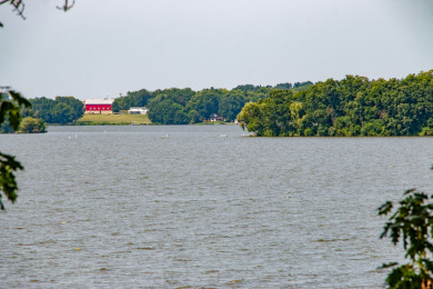 Prime Sunset View Frontage - Big, Beautiful, Recreational Lake - photo 8