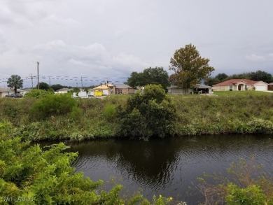 Cape Coral Lakes Area Lot For Sale in Cape Coral Florida