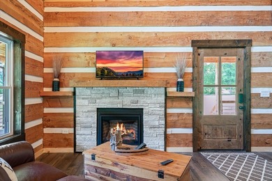 This cabin is a true gem! Offering a new construction log home - photo 13
