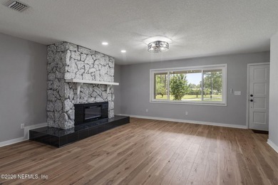 COMPOUND! Hard-to-find acreage property in the heart of - photo 14