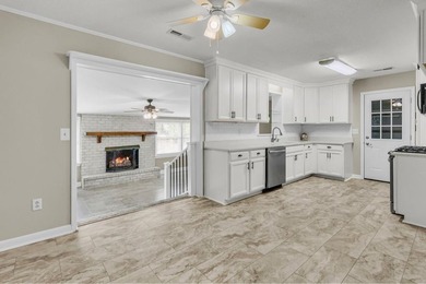 Updated brick ranch in Hanahan! Located in the highly desirable - photo 15