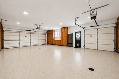 Experience refined country living in this exceptional custom - photo 21