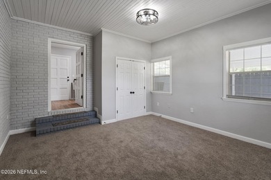 COMPOUND! Hard-to-find acreage property in the heart of - photo 23