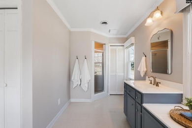 Lake life without compromise. Welcome to The Landings, where - photo 24