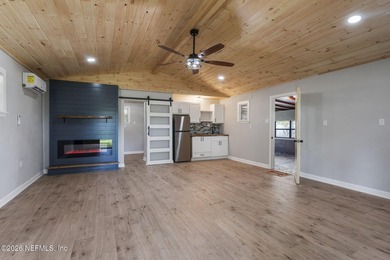 COMPOUND! Hard-to-find acreage property in the heart of - photo 29