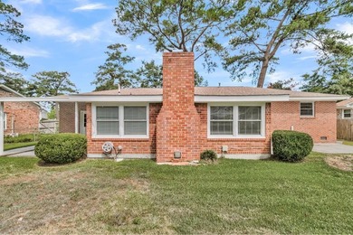 Updated brick ranch in Hanahan! Located in the highly desirable - photo 34