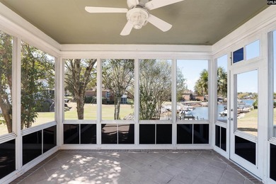 Lake life without compromise. Welcome to The Landings, where - photo 35