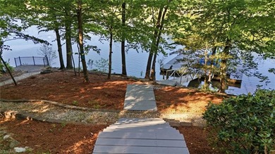 SPECIAL OPPORTUNITY! WATERFRONT 4 BR + extra room with closet - photo 48