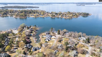 Lake life without compromise. Welcome to The Landings, where - photo 49