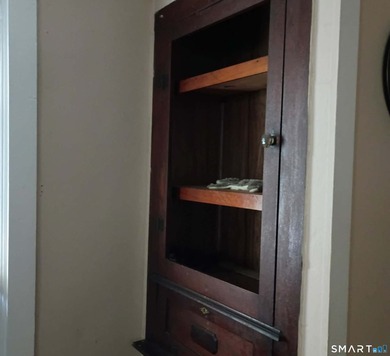 Built in 1825 in the Quaint town of Oneco this Adorable 3 Family - photo 8