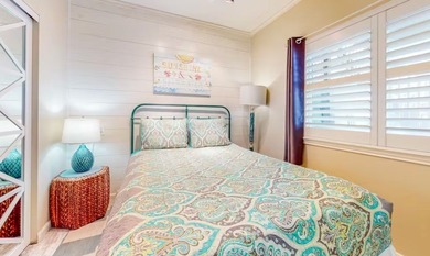 FULLY FURNISHED! LOW HOA! READY TO RENT!! Relax on your own - photo 14