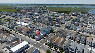 Great first floor corner unit in an ideal location! Enjoy the - photo 25