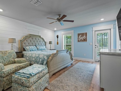 Welcome to 122 Treehouse Circle in the gated east side of - photo 32