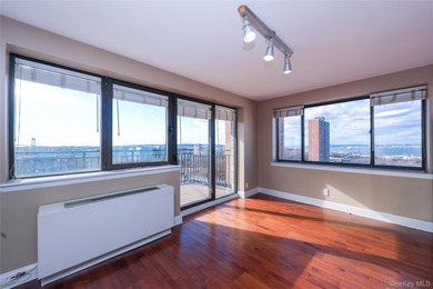 (private lake, pond, coastal) Condo For Sale in Brooklyn New York