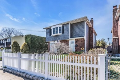 Unpack and enjoy your summer in this well-maintained In-line - photo 3