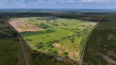 The 392 acre CM Ranch is a turnkey, full scale Texas ranch built - photo 7