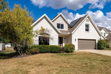 Lake Home For Sale in Bloomington, Illinois