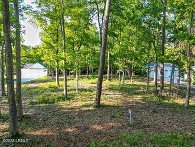 Tucked within one of Beaufort's most sought-after deepwater - photo 8