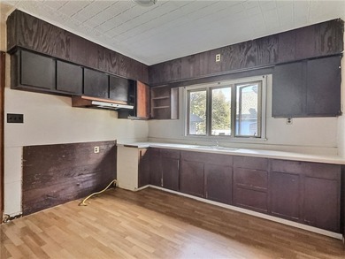Owner Occupied Opportunity - Updated DuplexDon't miss this - photo 6