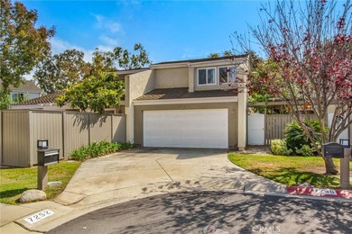 CONTACT LISTING AGENT DIANA! **HIGHLY DESIRABLE *BEACHWALK* - photo 1