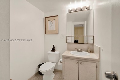 Spacious 1 bedroom, 1.5 bathroom residence with over 1,000 sq - photo 22