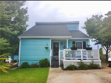 Lake Home For Sale in Anderson, South Carolina