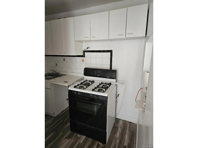 JUST REDUCED!!! Welcome to 2107 Wallace Ave. Unit #4D is a - photo 9