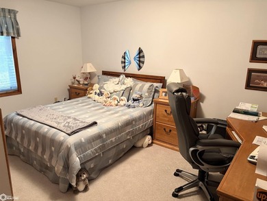 Great location! This four-bedroom home is close to both Crapo - photo 11