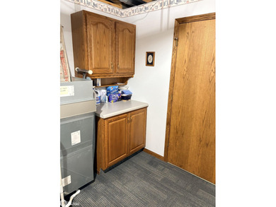 Great location! This four-bedroom home is close to both Crapo - photo 22