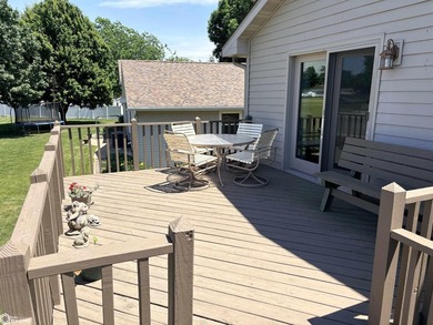 Great location! This four-bedroom home is close to both Crapo - photo 24
