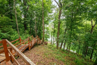 Welcome to this charming 3 bed, 2 bath home set on 1.13 acres - photo 29
