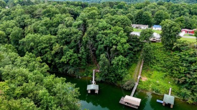Welcome to this charming 3 bed, 2 bath home set on 1.13 acres - photo 37