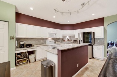 Beautiful Coral Lakes home in Regency Cove North, set on an - photo 21