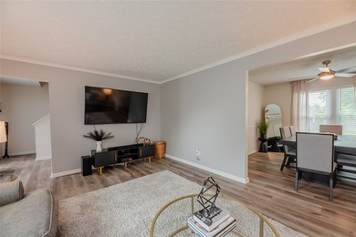 Welcome home to this charming Colonial featuring 3 bedrooms and - photo 5
