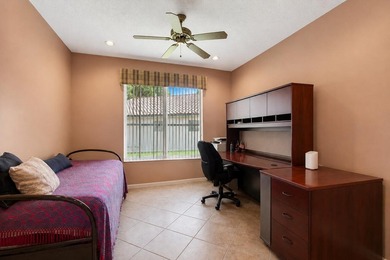 Beautiful Coral Lakes home in Regency Cove North, set on an - photo 26