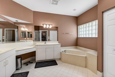 Beautiful Coral Lakes home in Regency Cove North, set on an - photo 30