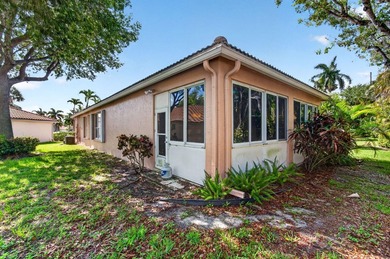 Beautiful Coral Lakes home in Regency Cove North, set on an - photo 42