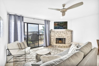 Welcome to your new lake hideaway! Located in the heart of