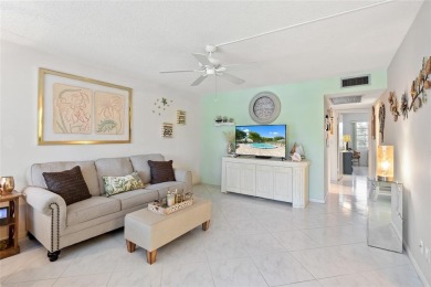 Lake Condo For Sale in Deerfield Beach, Florida