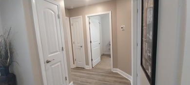 Beautifully maintained, move-in ready single-level home in a - photo 22