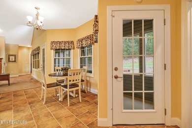 Lovely custom built 4 bedroom/3 bath home on a quiet Cul-de-sac - photo 25