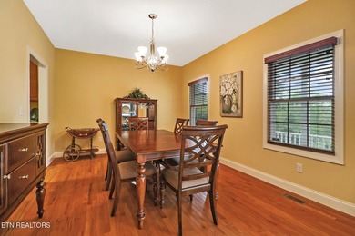 Lovely custom built 4 bedroom/3 bath home on a quiet Cul-de-sac - photo 27