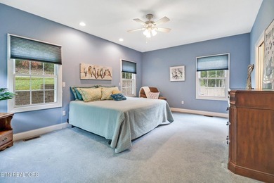 Lovely custom built 4 bedroom/3 bath home on a quiet Cul-de-sac - photo 28