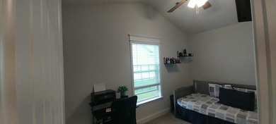 Beautifully maintained, move-in ready single-level home in a - photo 29