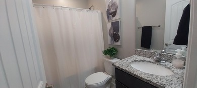 Beautifully maintained, move-in ready single-level home in a - photo 30