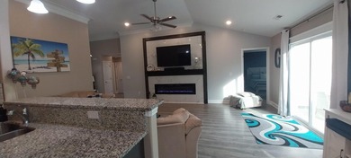 Beautifully maintained, move-in ready single-level home in a - photo 31